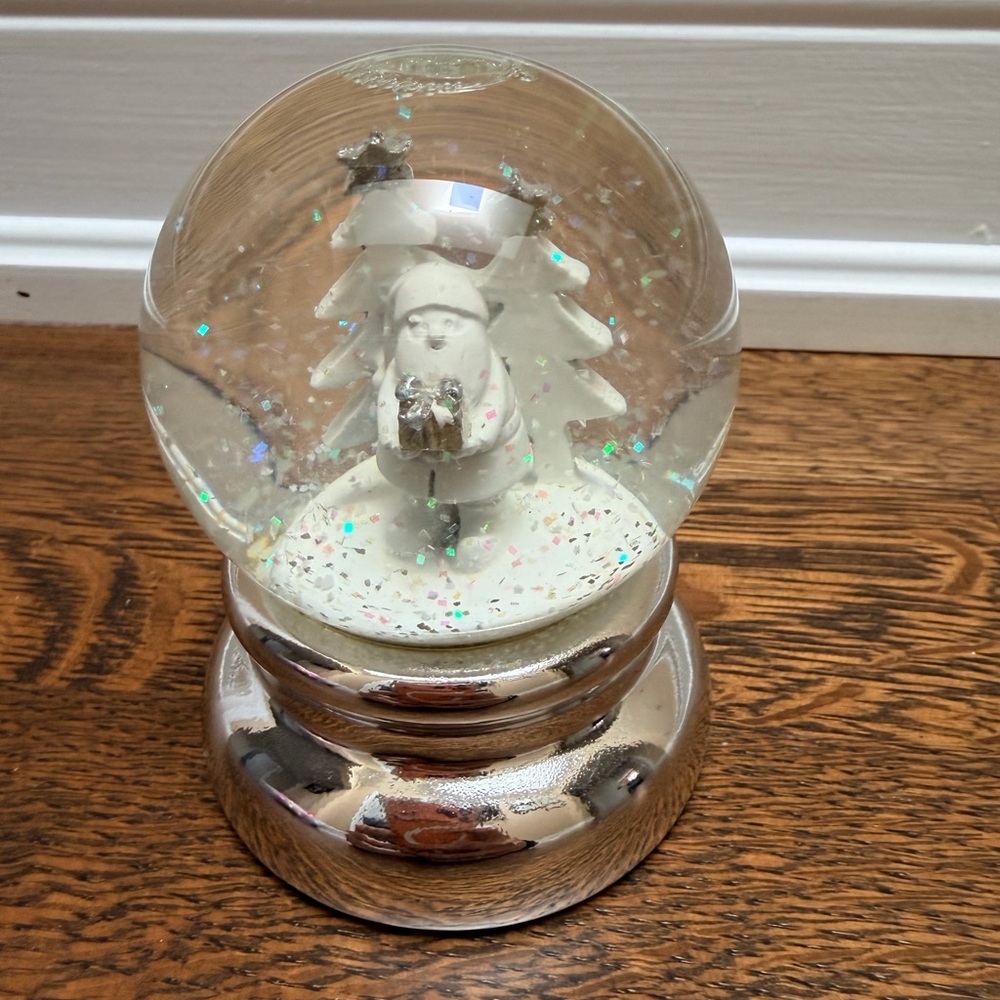 Vintage Silver & White Metal Glass Christmas Snow-globe Decor Holiday Decoration